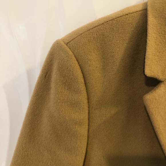 SOLD!!!Burberry Wool Cashmere Camel Size 12 - Picture 5 of 8